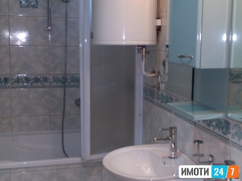 Se izdava kancelariski prostor kaj Gradski park Fontana