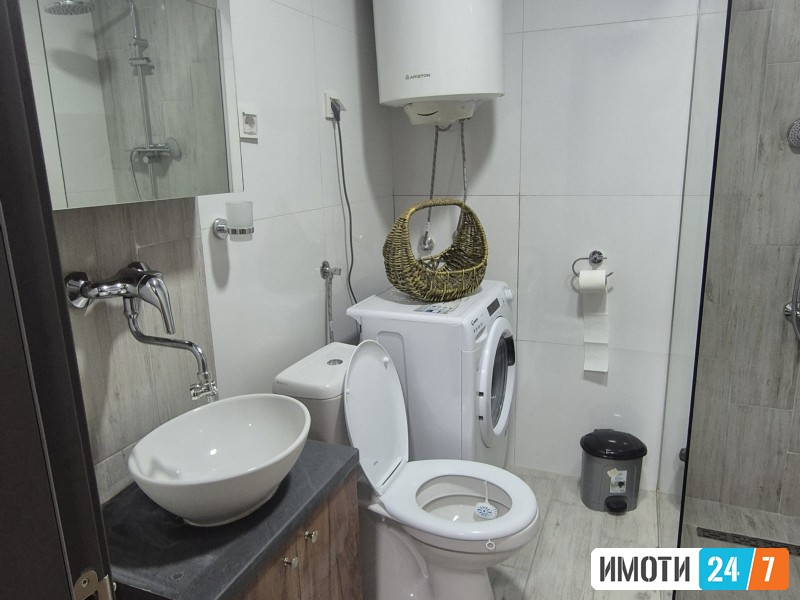 Za izdavanje solidno namestena apartman  garsoniera Centar kaj Zeleznicka