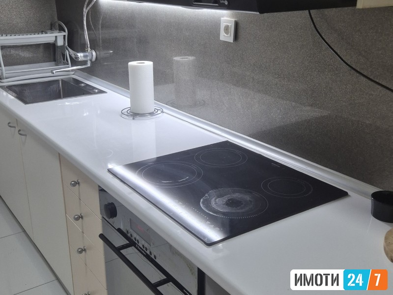 Za izdavanje solidno namestena apartman  garsoniera Centar kaj Zeleznicka