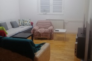 Се продава стан во Мичурин