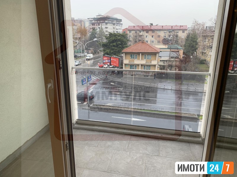 PRAZEN TROSOBEN STAN NA RUZVLETOVA