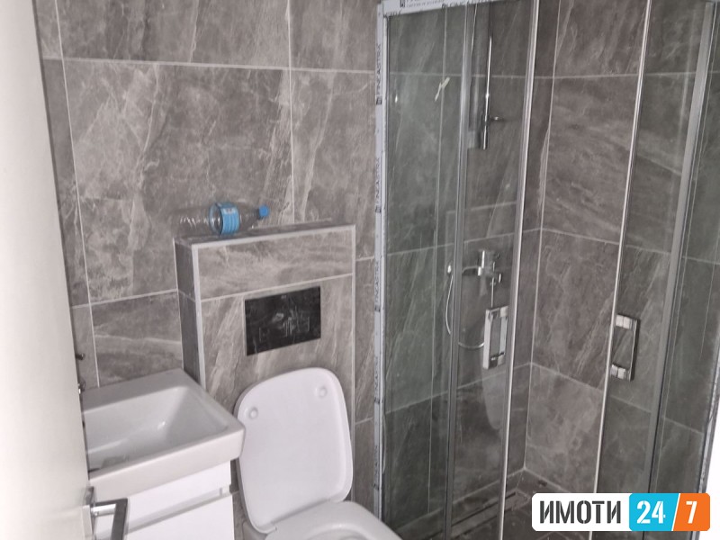 PRAZEN CETIRISOBEN STAN SO LOKACIJA VO KOZLE