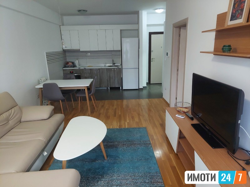 UDOBEN DVOSOBEN STAN SO LOKACIJA VO CENTARUNIVERZALNA SALA