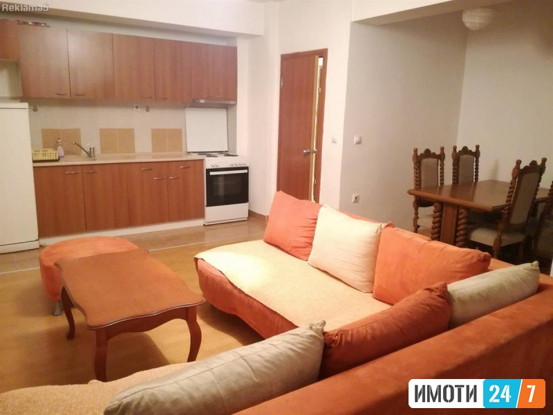 Se izdava dvosoben namesten  so klima + se ostanato  stan od 60m2 bez parno na 3ti katso lift