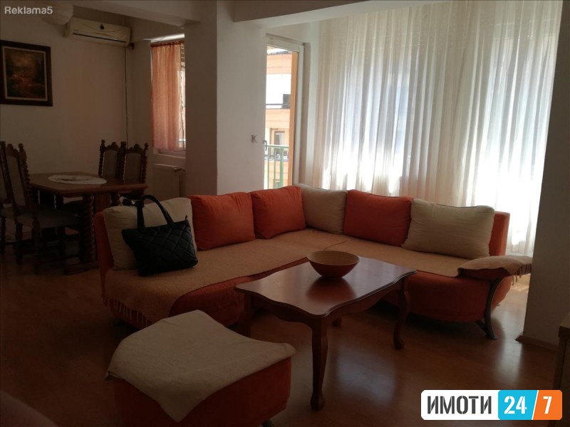 Se izdava dvosoben namesten  so klima + se ostanato  stan od 60m2 bez parno na 3ti katso lift