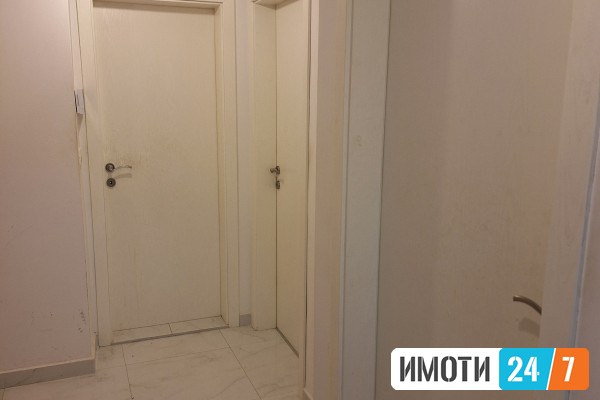 Se izdava stan kaj univerzalna sala nova gradba