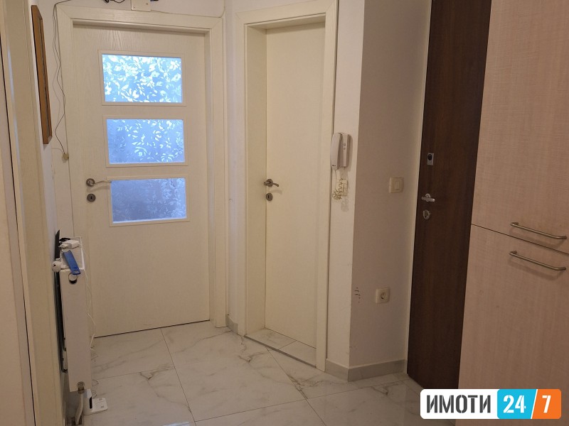 Se izdava stan kaj univerzalna sala nova gradba