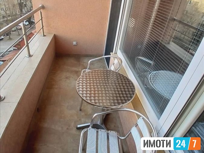 UDOBEN DVOSOBEN STAN NA SUPER LOKACIJA VO CENTAR