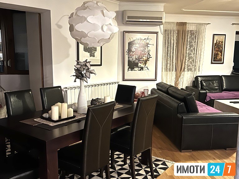 Се продава стан во Центар Скопје 