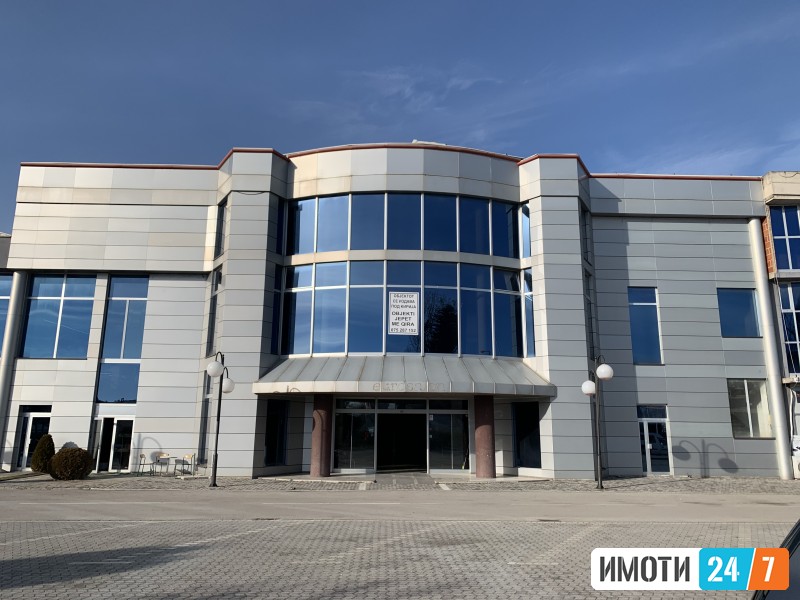 Deloven Prostor na Glavniot vlez na Struga