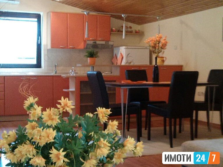 UDOBEN TROSOBEN STAN VO KOZLE