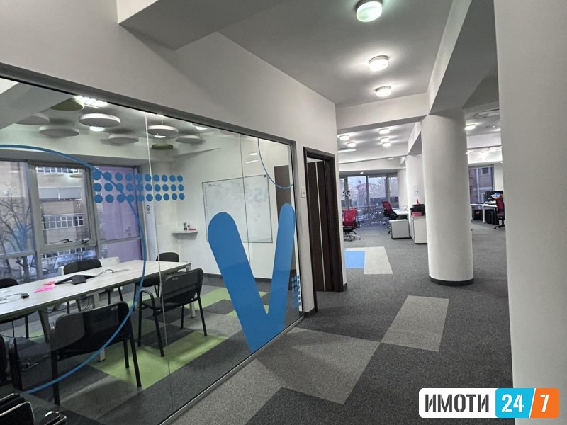 se izdava deloven prostor od 166 m2