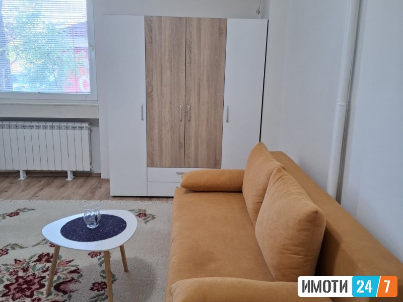 KOMPAKTNA GAROSNJERA NA ODLICNA LOKACIJA VO CENTARKAPISTEC