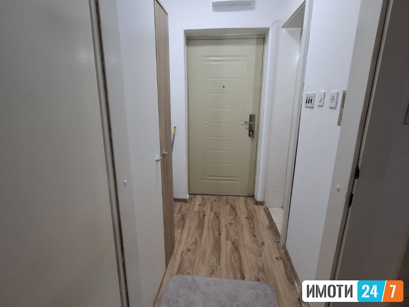 KOMPAKTNA GAROSNJERA NA ODLICNA LOKACIJA VO CENTARKAPISTEC