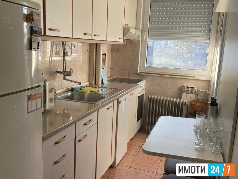 KOMFOREN TROSOBEN STAN VO KISELA VODA