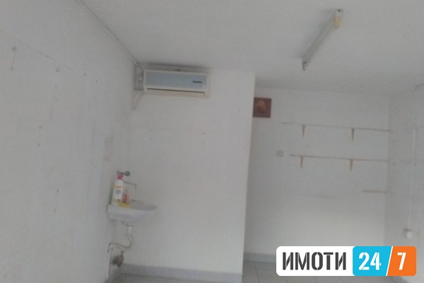 Се издава деловен простор – до Нов Пазар до Telekabel Напла