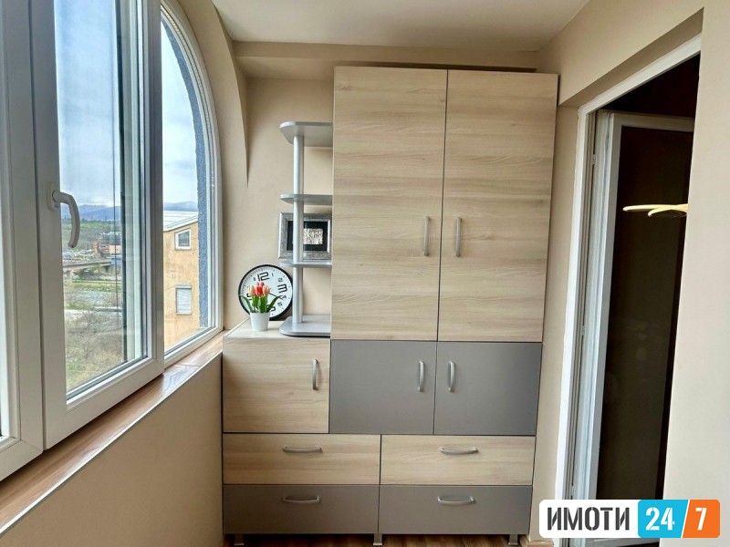 Се издава стан во Острово Аеродром 