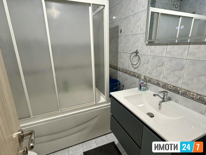 Се издава стан во Острово Аеродром 