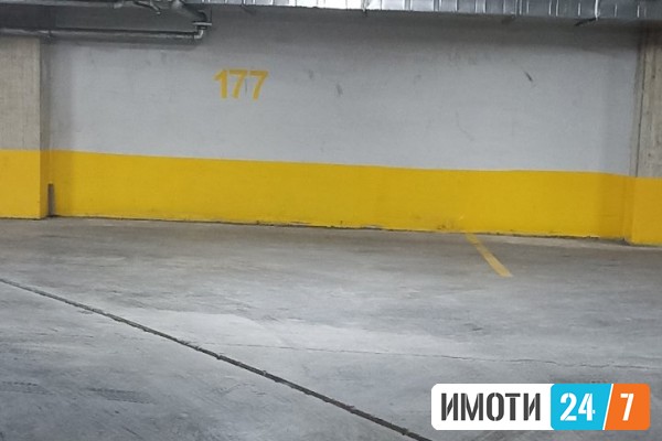 SE PRODAVA PODZEMNO PARKING MESTO NA ULPRASHKA