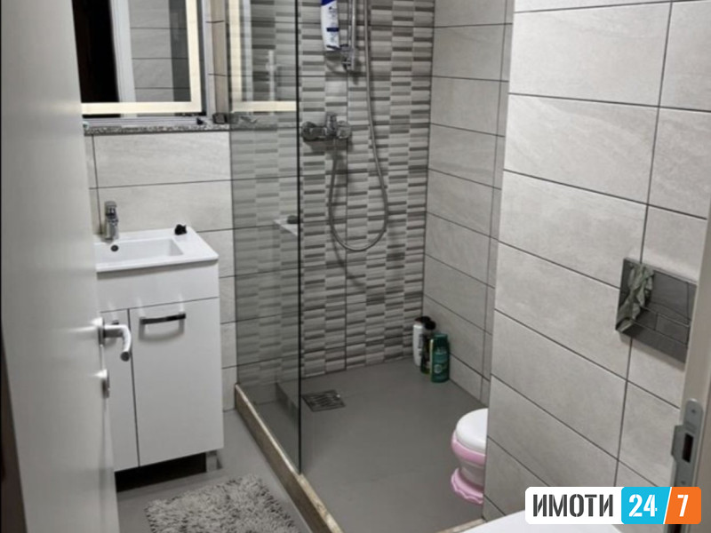 MODEREN I KOMFOREN STAN NA VODNO