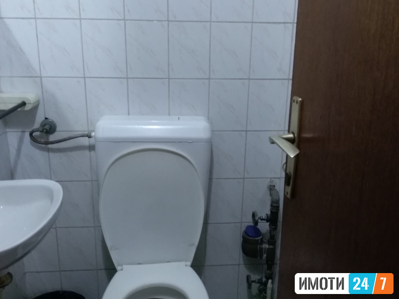 Се издава дуќан од 17 м2 нас Аеродром