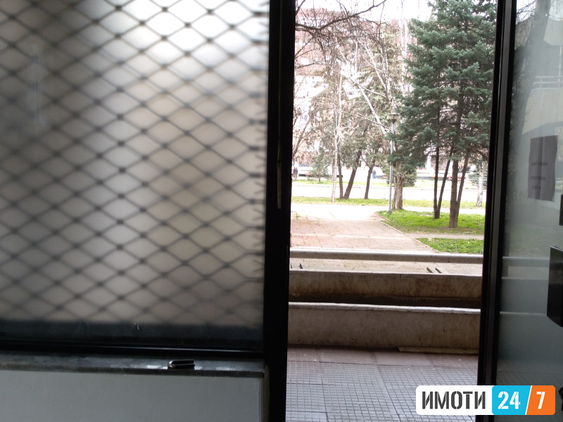 Се издава дуќан од 17 м2 нас Аеродром
