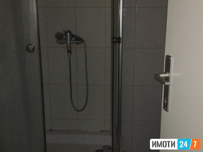 Prodavame 2 soben stan vo  Gjorce Petrov
