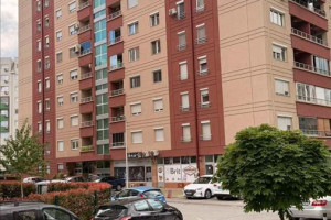 Се издава комплетно наместен двособен стан во нова зградаСтар Аеродром
