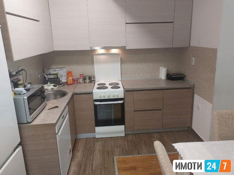Се продава наместен стан во Железара