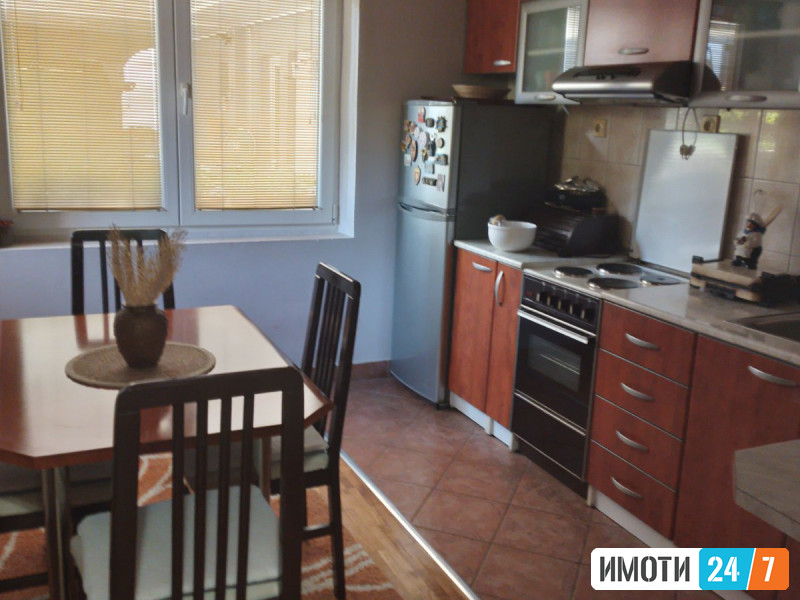Се продава куќа 120м2