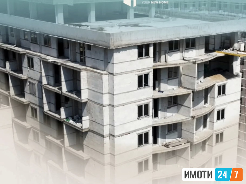 Se prodava Stan od 54 m2 I parking od 17 m2 vo Centarblizu vero djambo