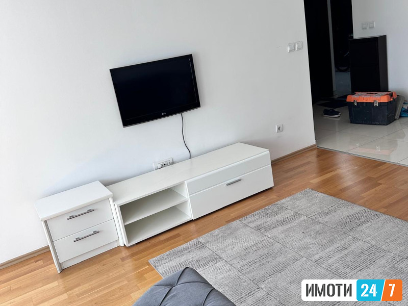 UDOBEN DVOSOBEN STAN VO KARPOSH-LEPTOKARIJA