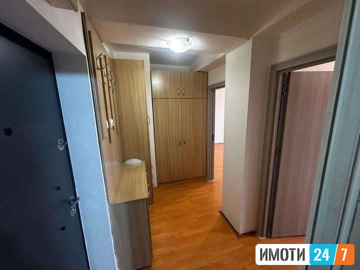 Се продава еднособен стан 