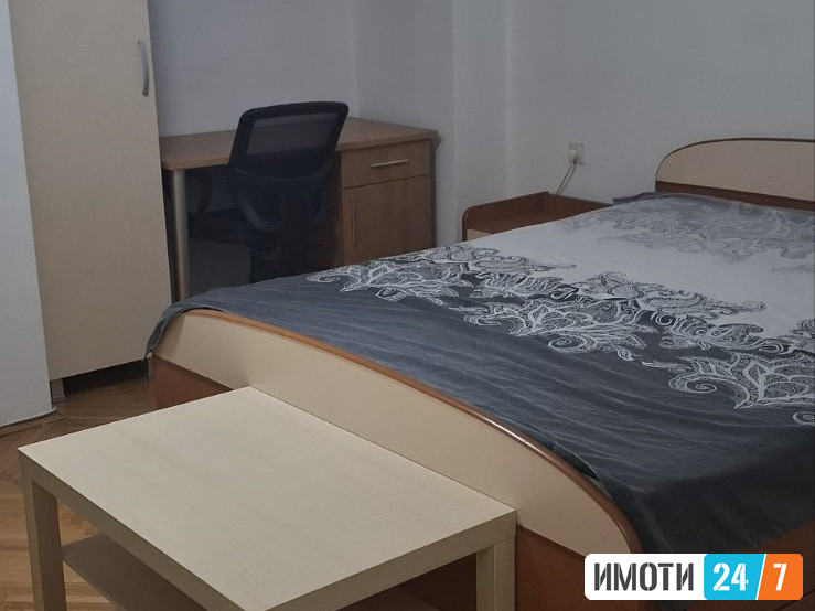 UDOBEN TROSOBEN STAN VO CENTARKAJ SOBRANIE