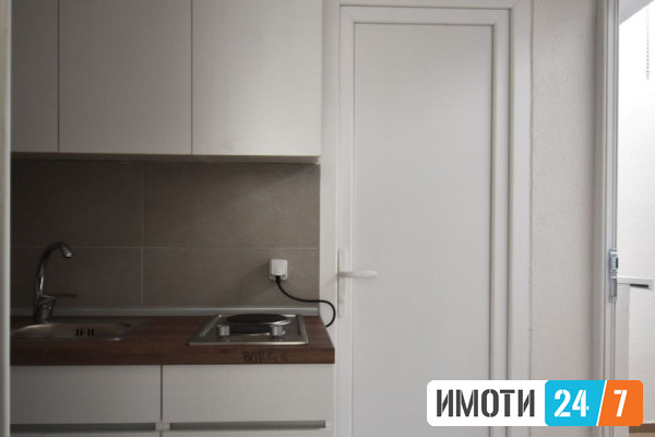 DELOVEN PROSTOR VO CENTAR