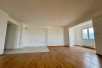 Се продава стан 110m2 - Kosmos
