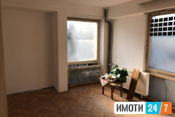 СЕ ПРОДАВА СТАН ВО КАРПОШ 4