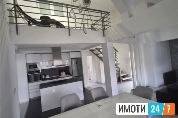 СЕ ПРОДАВА ЛУКСУЗЕН ДУПЛЕКС ВО КОЗЛЕ – ЦЕЛОСНО НАМЕСТЕН