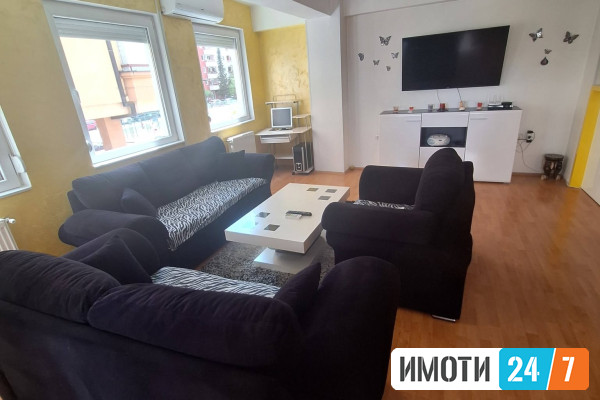 SE IZDAVA STAN KVODA 86m2