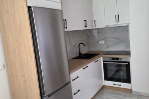 СЕ ИЗДАВА НОВ ЦЕЛОСНО НАМЕСТЕН ДВОСОБЕН СТАН ВО PORTA SUPERIUM