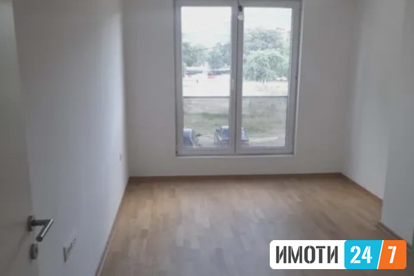 PRAZEN TROSOBEN STAN VO CENTARMADZIR MAALO