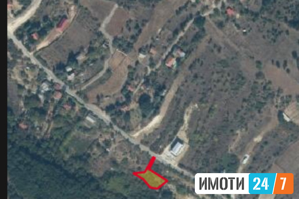 Се продава плац во кучково од 607 м2 во градежен реон