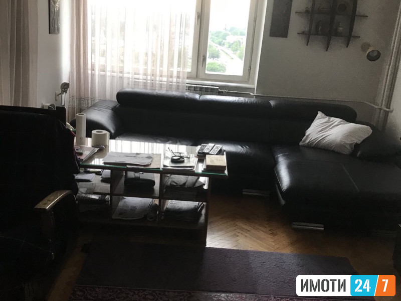 Се продава стан во Карпош 4 на ул Вич