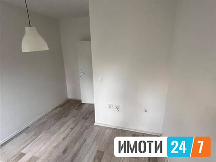 Се продава двособен 43м2 стан