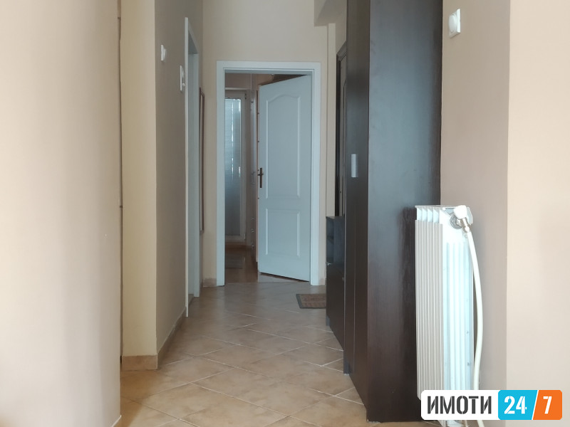 FUNKCIONALEN TROSOBEN STAN VO STROG CENTAR