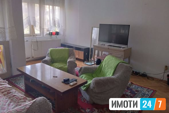 Се издава двособен стан во Автокоманда