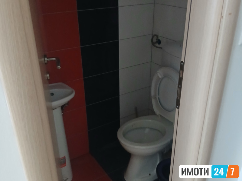 Продавам стан кај Рампа