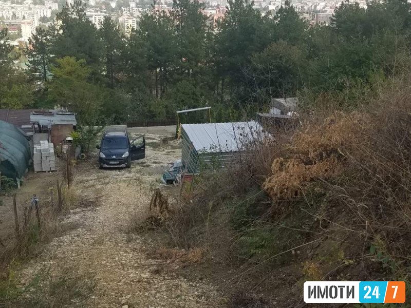 Plac na Dolno Vodno