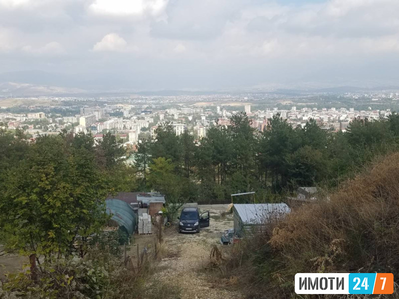 Plac na Dolno Vodno