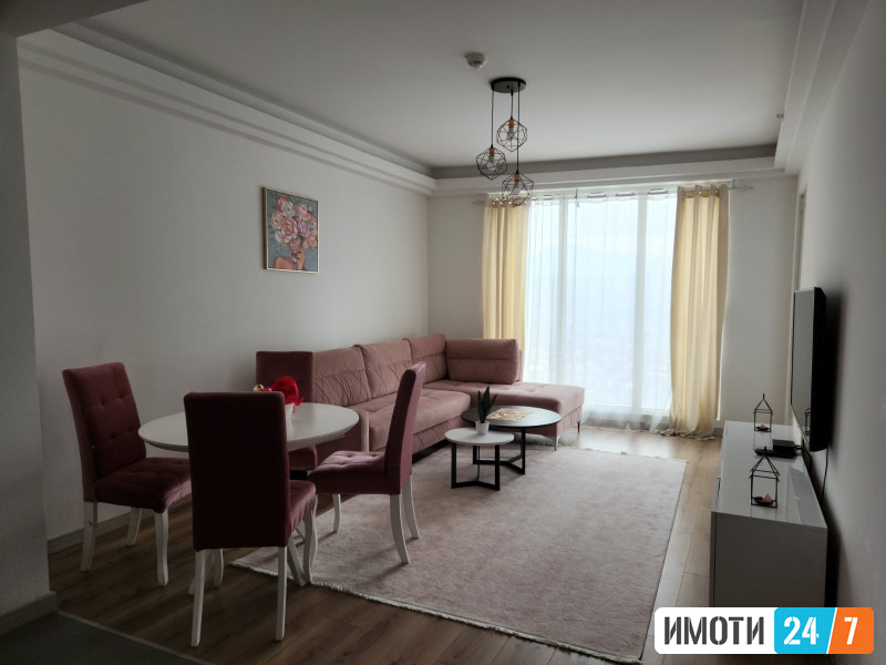 UDOBEN DVOSOBEN STAN NA ATRAKTIVNA LOKACIJA VO CENTAR